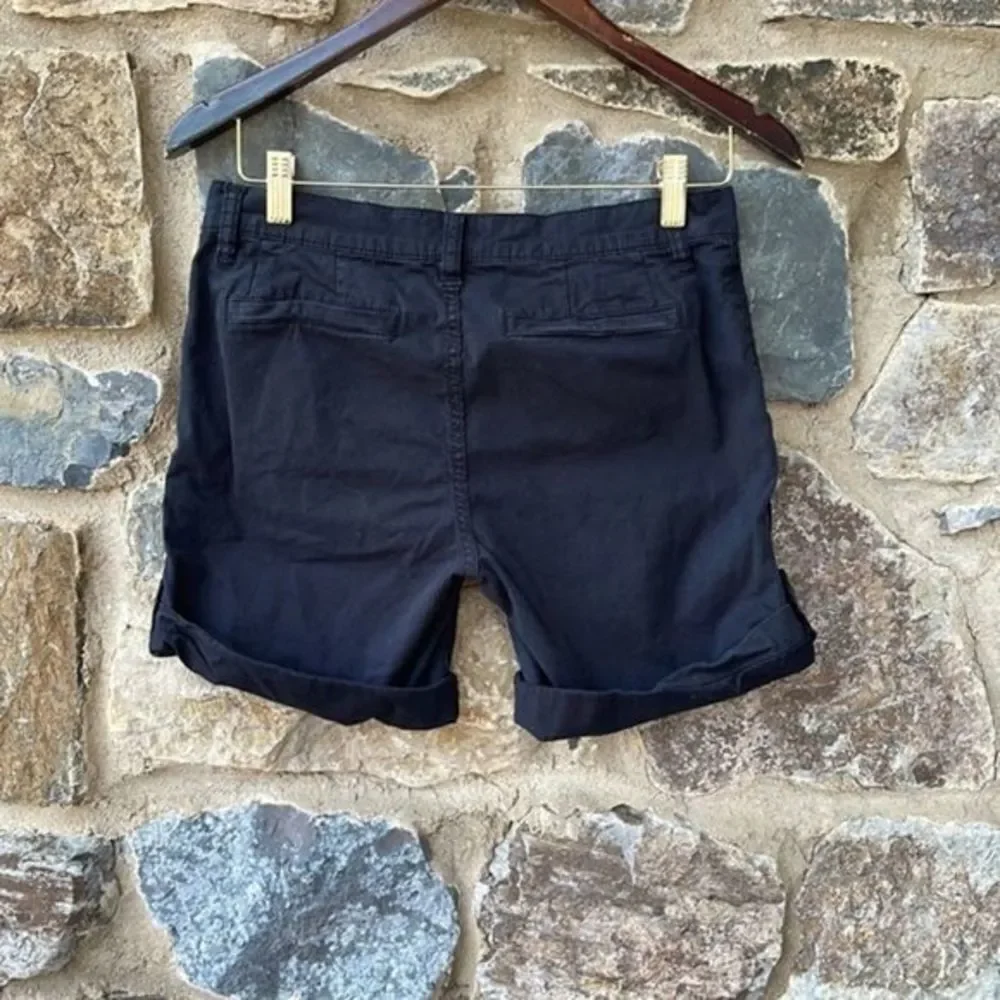 Tory Burch Convertible Roll Tab Chino Shorts in Black Size 26